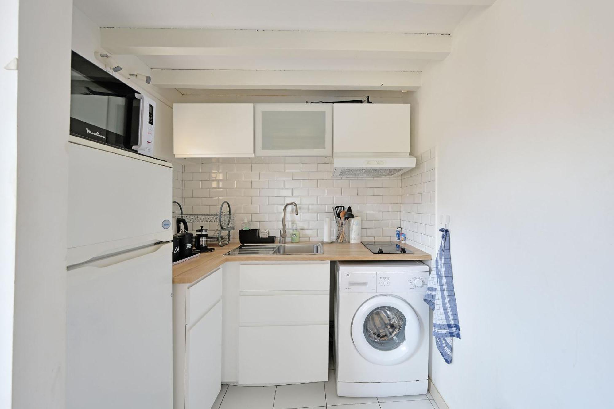 La Tour Des Teinturiers - Ac Clim - Wifi - Balcon Apartment Avignon