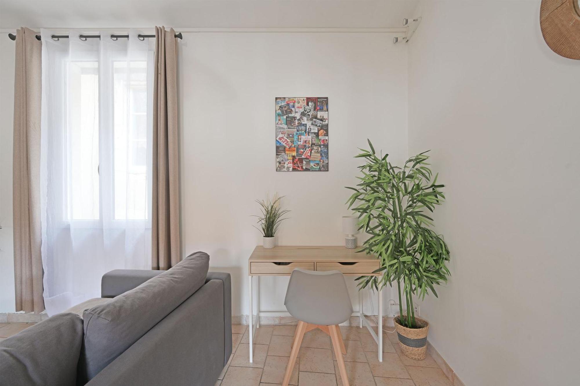 Apartment La Tour Des Teinturiers - Ac Clim - Wifi - Balcon Avignon